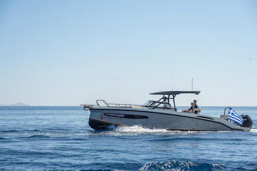 Hidden-caves motor yacht cruise in Crete