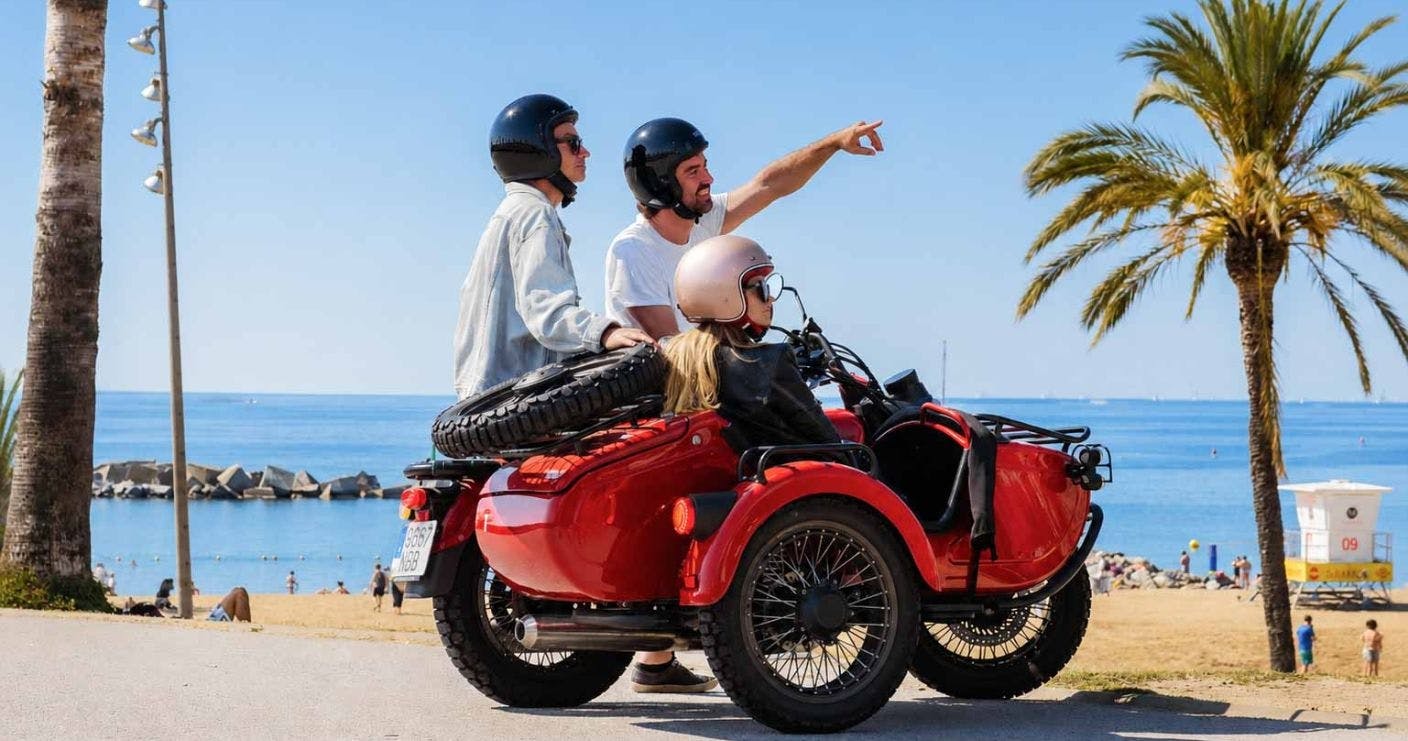 Half-day Barcelona tour by sidecar with private guide