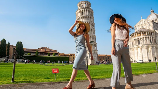 Pisa guided walking tour