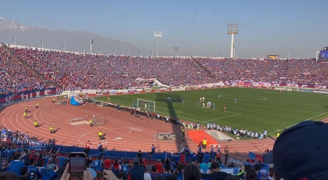 Une journée de football à Santiago en compagnie d'un guide local