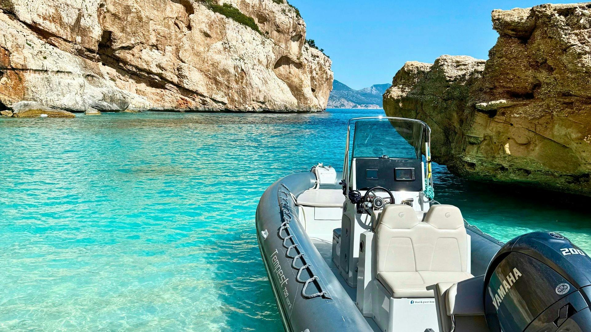 Beibootfahrt im Golf von Orosei ab Cala Gonone