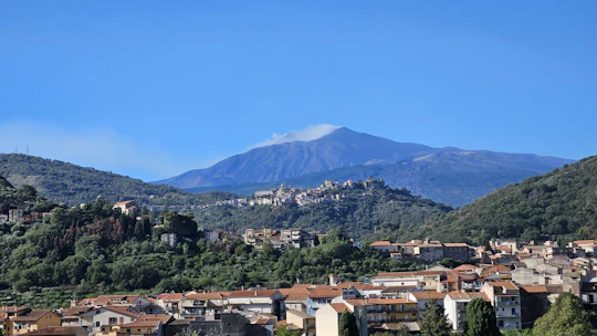 Private Castiglione, Alcantara Gorges and wine tasting tour