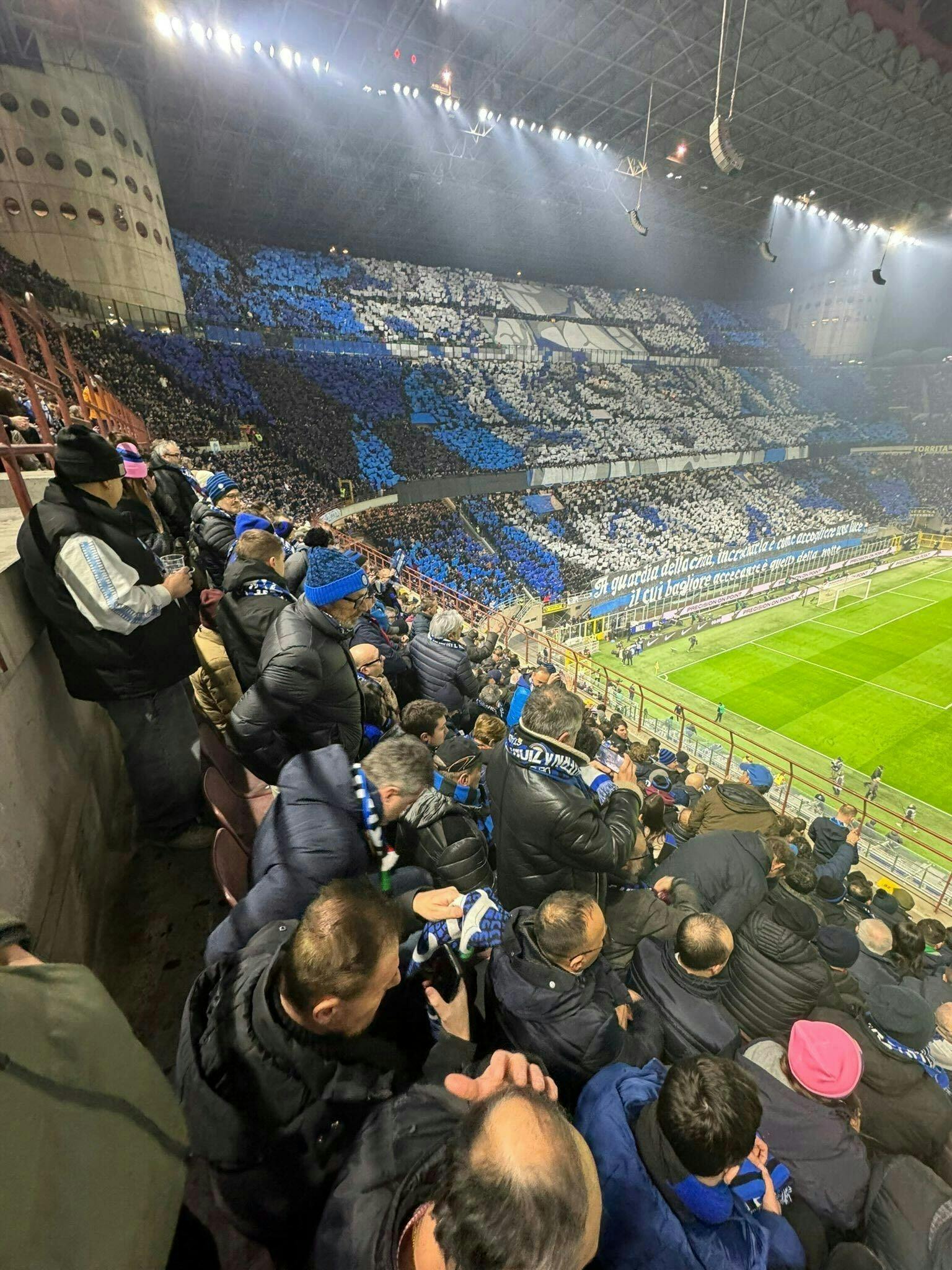 Experiência num dia de jogo do Milan com um anfitrião local