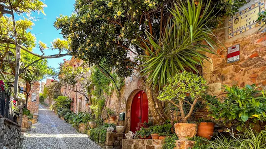 Hele dag tour vanaf Barcelona naar Montserrat en Tossa de Mar aan de Costa Brava