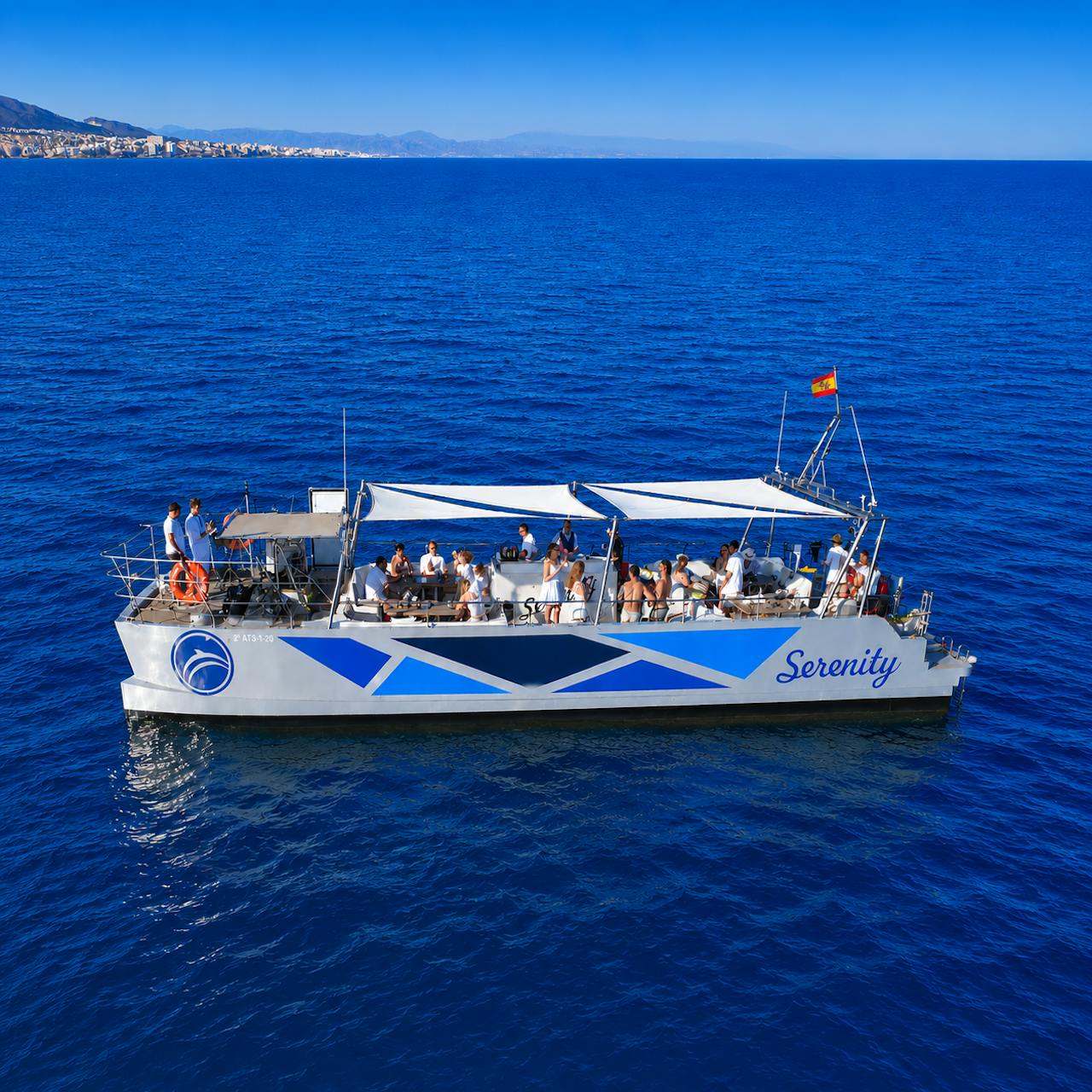 Gedeelde catamarantocht om dolfijnen te spotten in Benalmádena