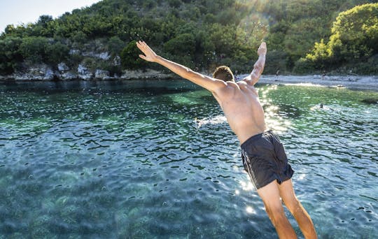 Crociera di mezza giornata a Pserimos e alla Laguna Blu