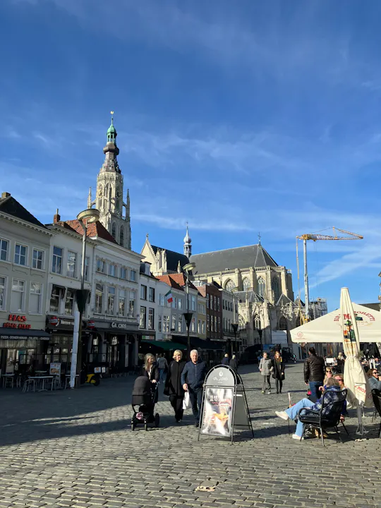 Breda self-guided audio tour app with historic centre walk