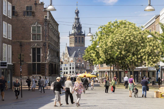 Nijmegen audio walking tour with landmarks and legends