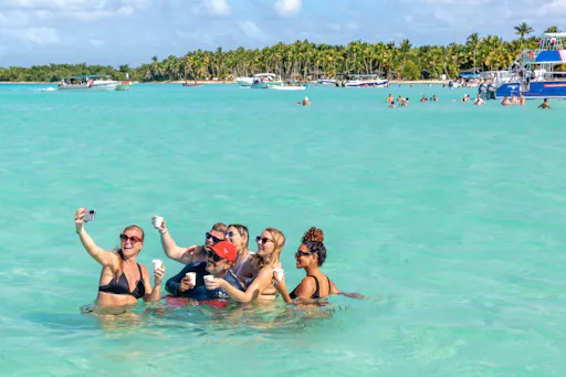 Saona Island highlights boat tour with buffet lunch