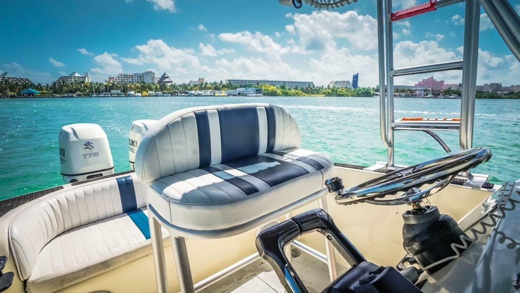 Croisière à Cancun sur un yacht privé avec équipage