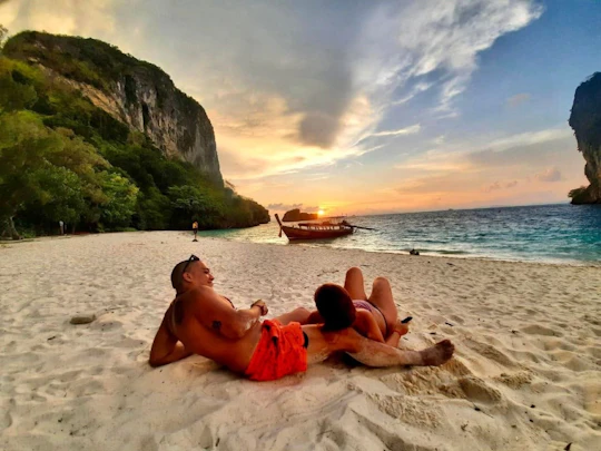 7-island sunset hopping tour with hidden snorkelling spots in Krabi
