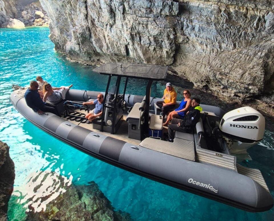 Speedboot avontuur van een halve dag met snorkelen bij Karpathos