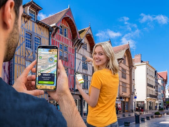 Self-guided digital scavenger hunt in Troyes