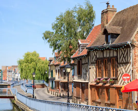 Tour audio-guidato ad Amiens tra monumenti e canali