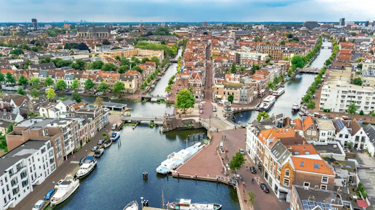 Leiden audio walking tour with historic landmarks and canal heritage