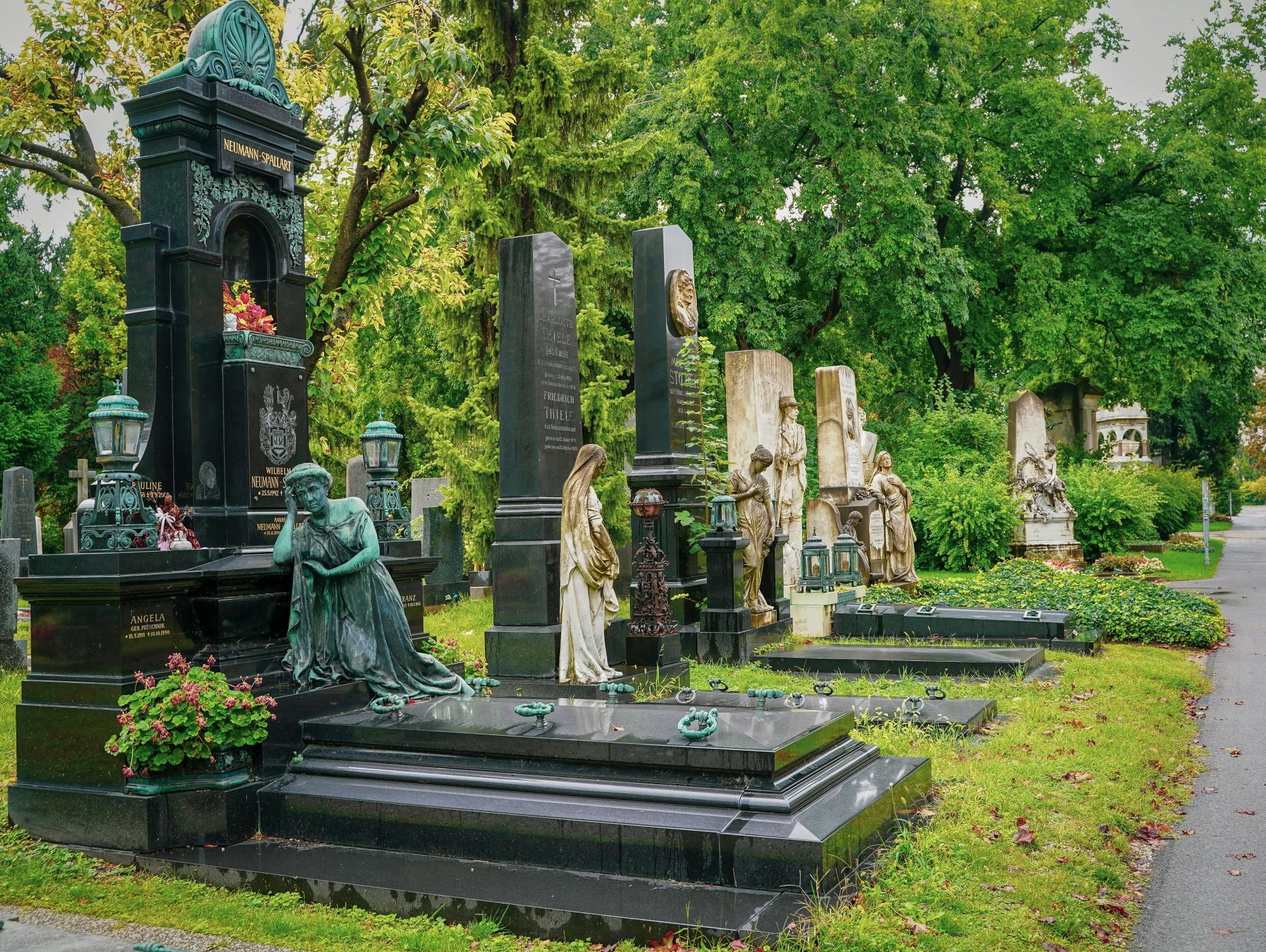 Führung über den Zentralfriedhof in Wien mit Tourguide