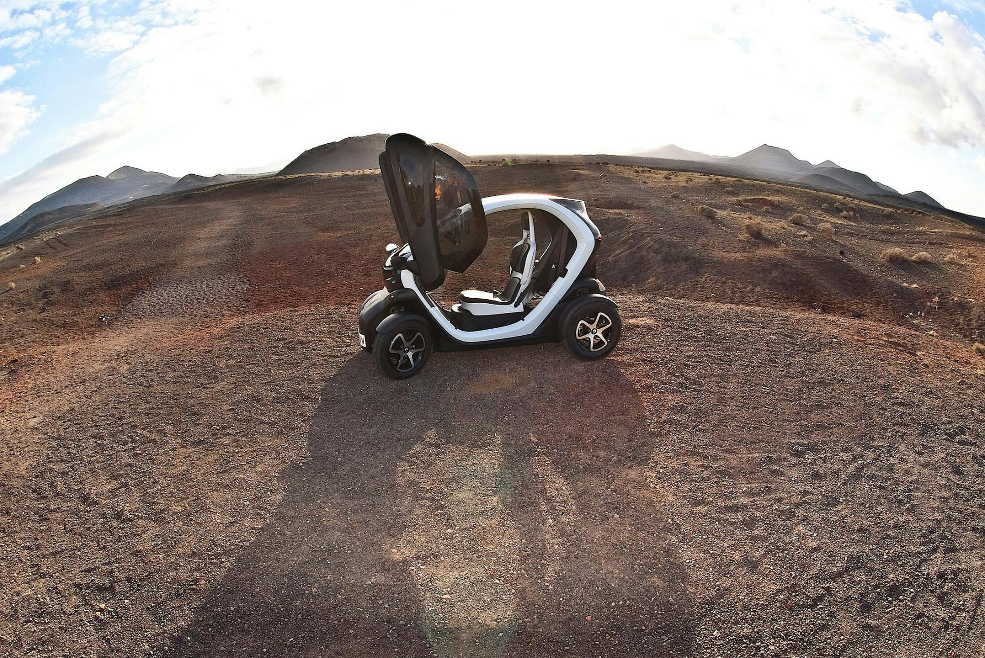 3PC_Spain_Lanzarote_Timanfaya_Twizy_Electric_Car_Tour_04.jpg