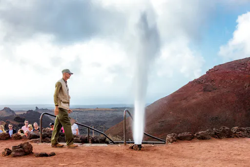 Best_of_Lanzarote_Timanfaya_National_Park,_Evening_17.jpg