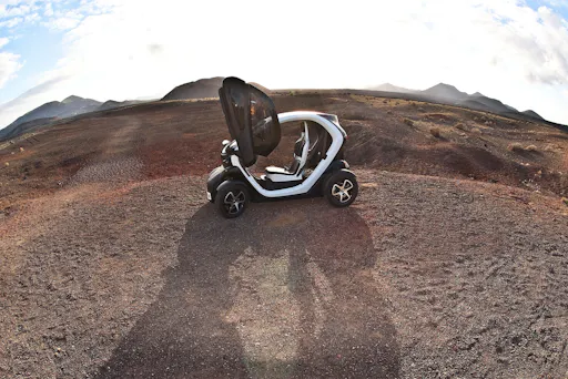 3PC_Spain_Lanzarote_Timanfaya_Twizy_Electric_Car_Tour_04.jpg