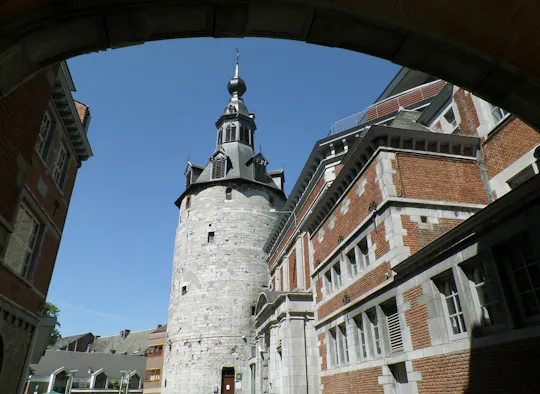 Passeio a pé introdutório de 2 horas por Namur com um guia local