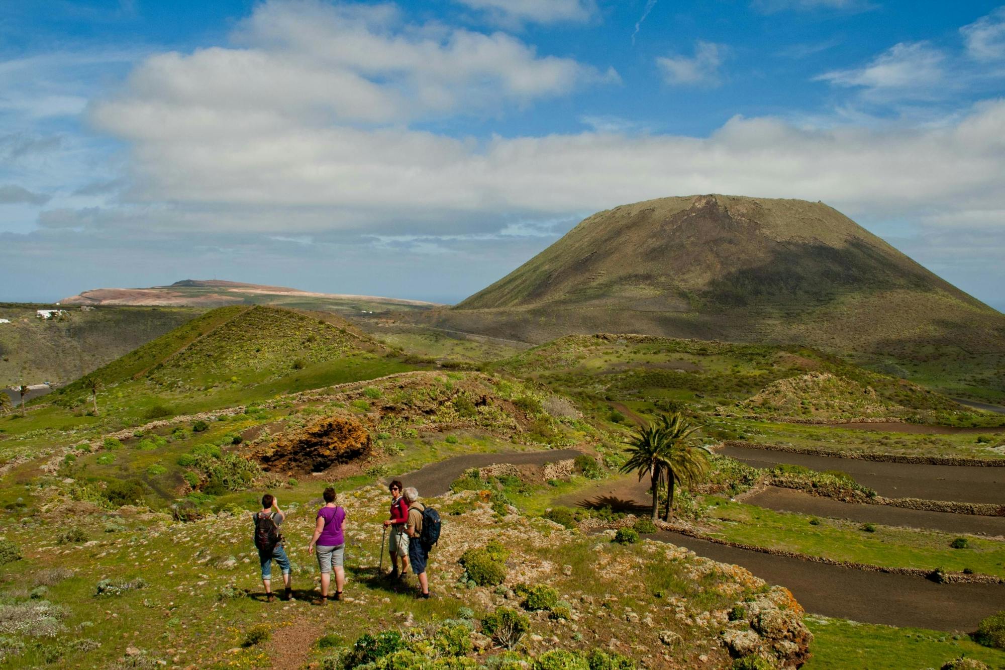 3PC_Spain_Lanzarote_La_Corona_Volcano_Trekking_Tour_01.jpg