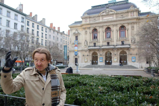 Guided crime history walking tour in Lyon Presqu'île