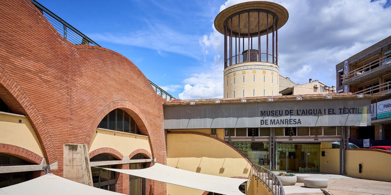Besuch des Wasser- und Textilmuseums von Manresa mit Audioguide