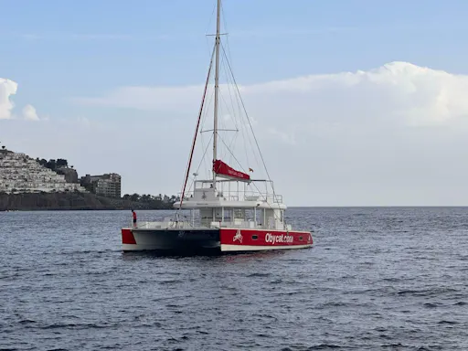 Gran Canaria solar eclipse sunset cruise with transfer