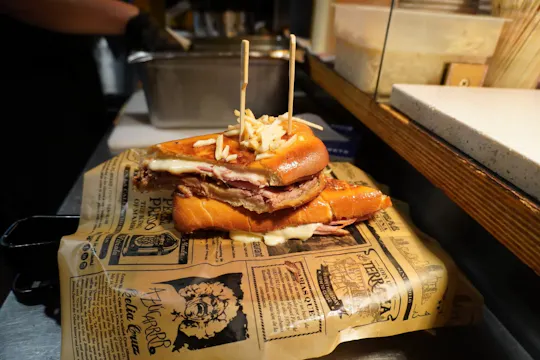 Tour gastronomico a Little Havana con degustazioni e caffè cubano a Miami