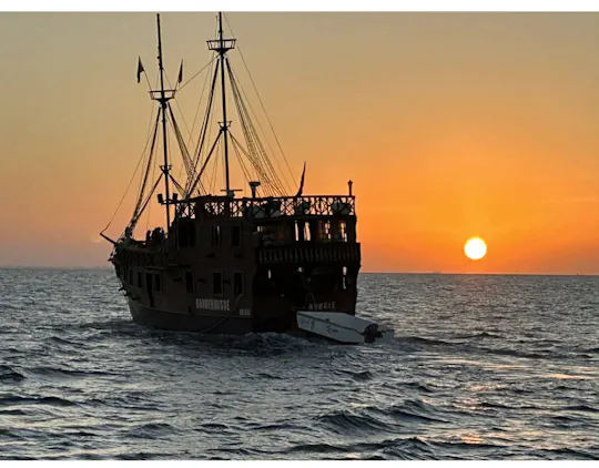 Pirate ship cruise to Kuriat Island from Sousse