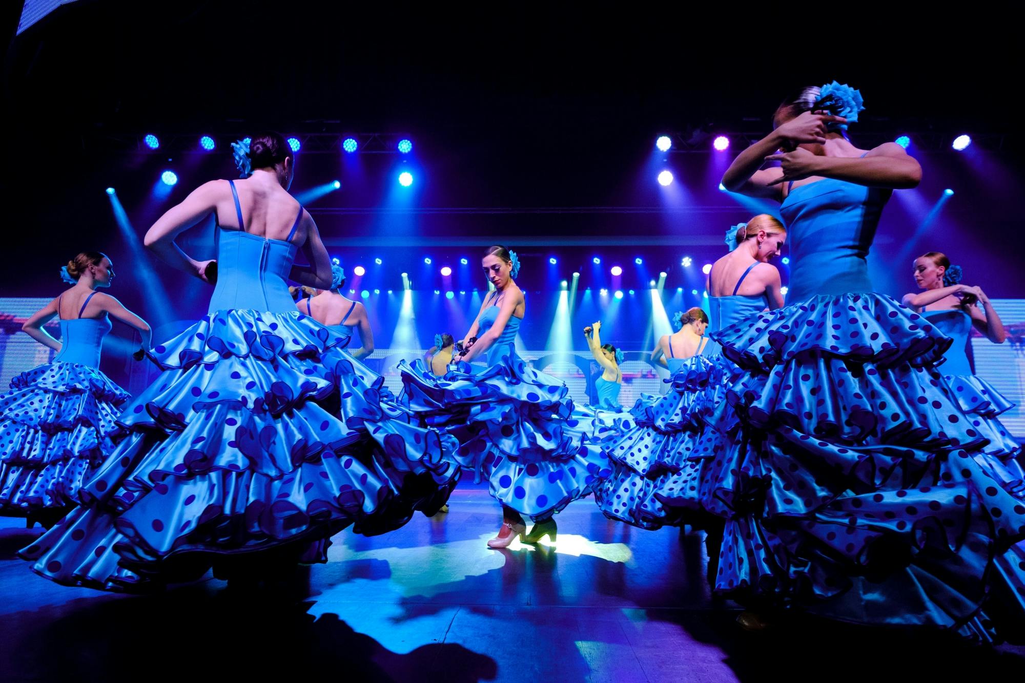 Benidorm Palace variety show with transport