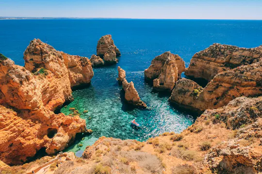 Rejs katamaranem do Ponta da Piedade z otwartym barem i lunchem