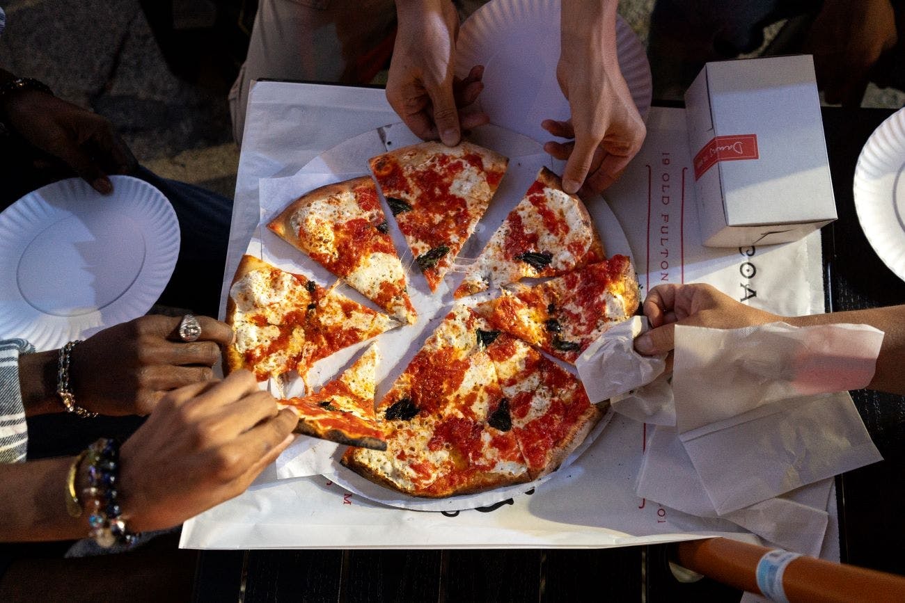 New York Brooklyn Bridge and DUMBO food-tasting guided tour