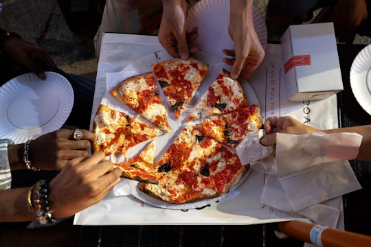 New York Brooklyn Bridge and DUMBO food-tasting guided tour