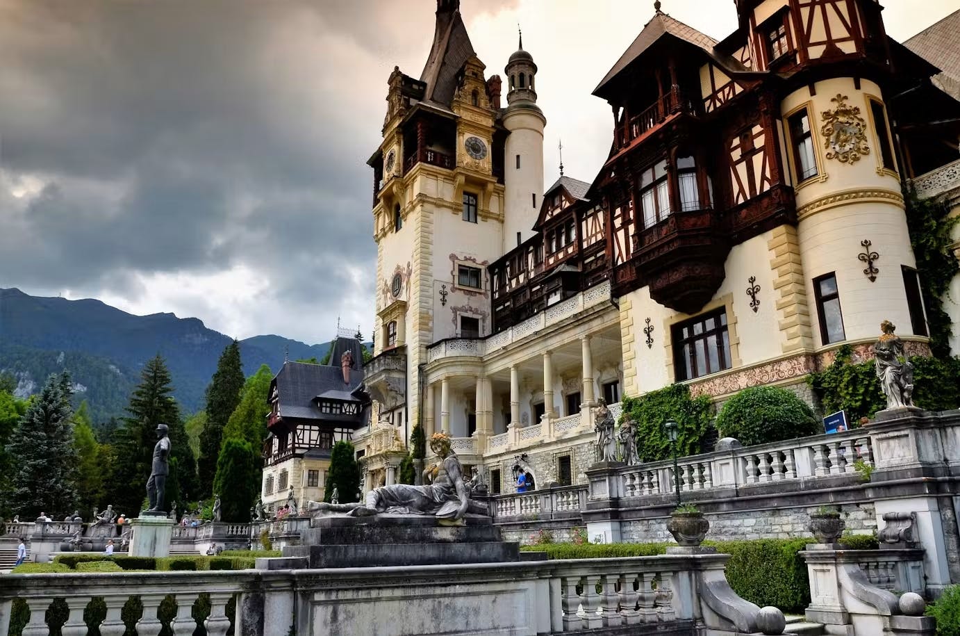 Peles Castle entry ticket and audio guide