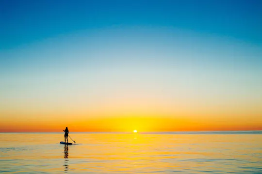 Zonsopgang paddleboardtocht