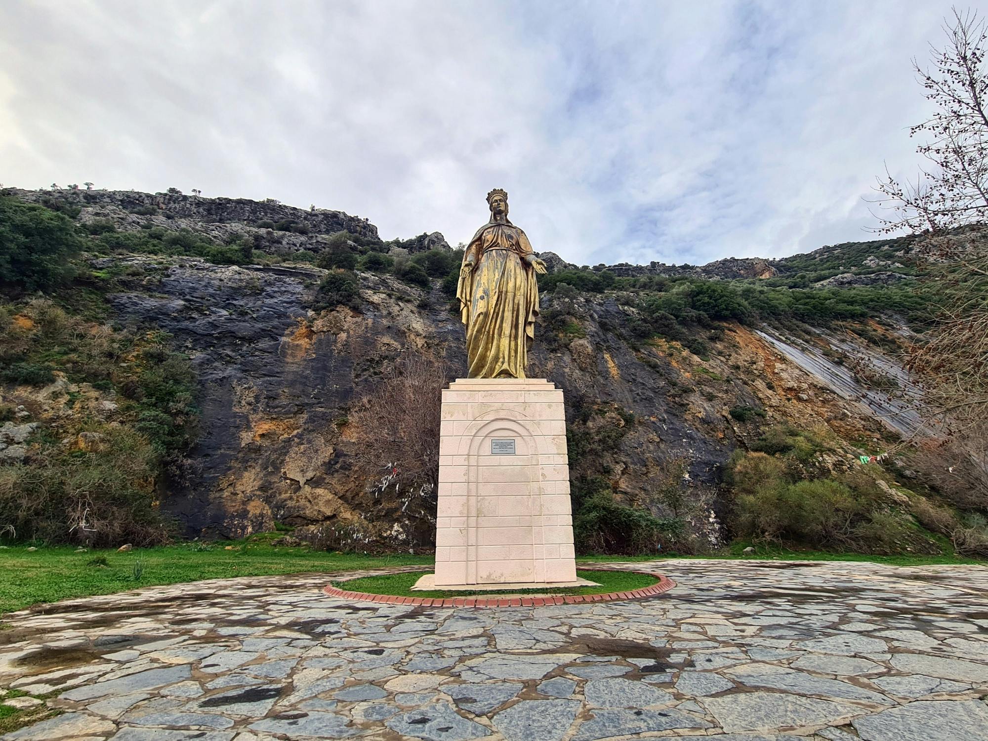 Ancient Ephesus tour with Virgin Mary House visit and lunch