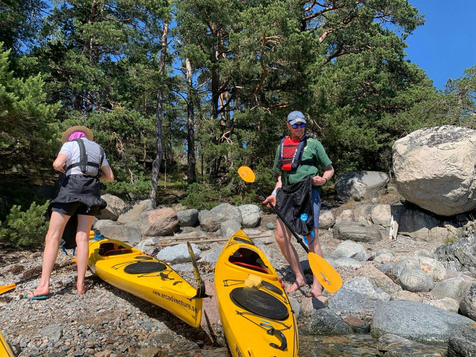 Kayak_Tour_Stockholm_Archipelago_Daytime_20_rz3wkc.jpg