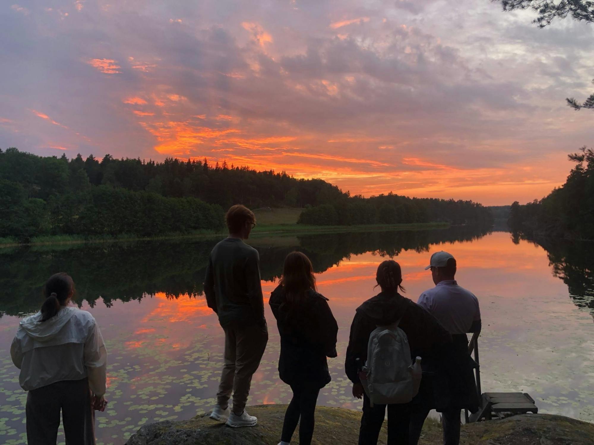 Hiking_Tour_Stockholm_Tyresta_Sunset_8_xydfzq.jpg
