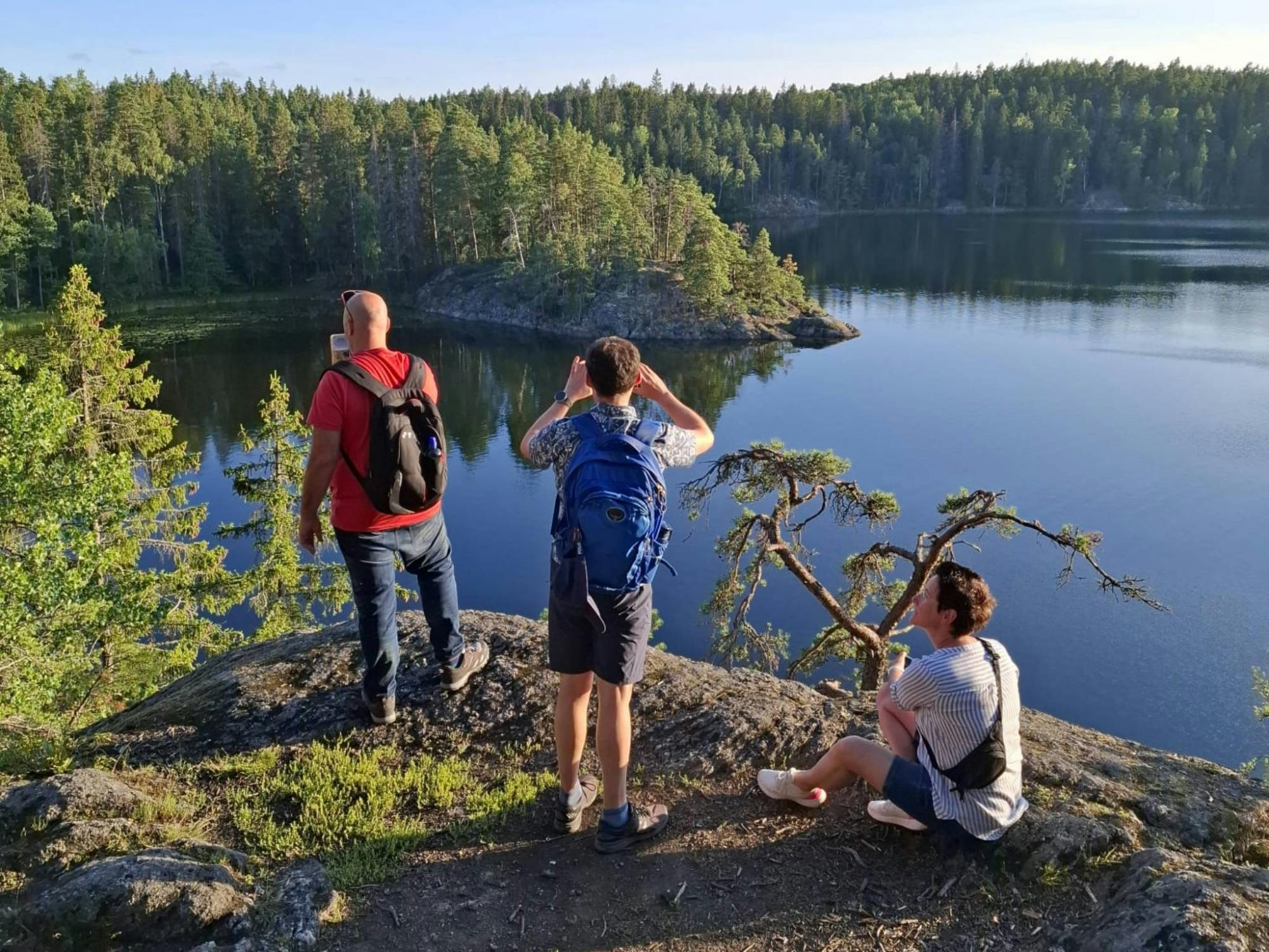 Hiking_Tour_Stockholm_Tyresta_Sunset_6_bgyr1q.jpg
