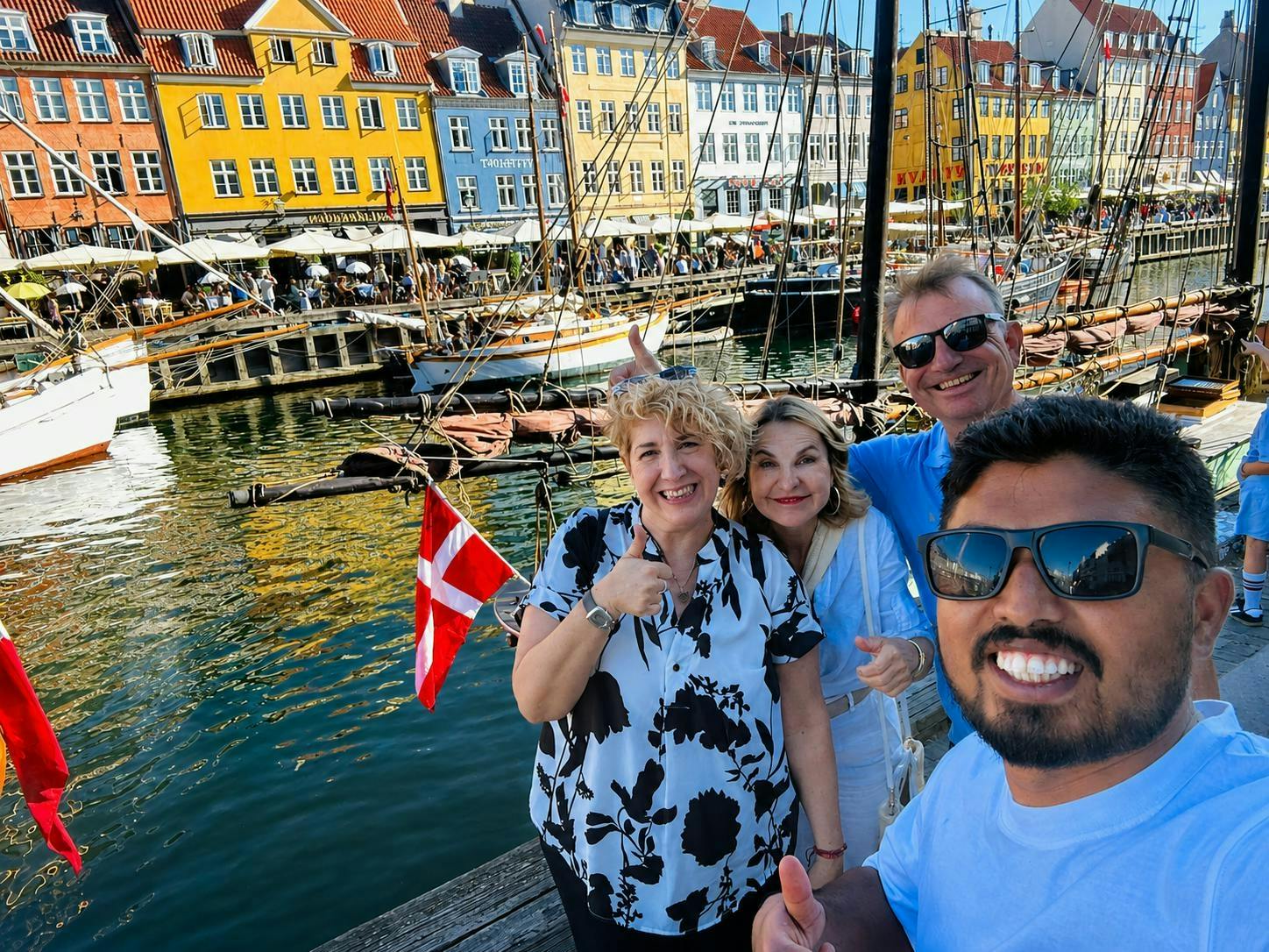 Copenhagen walking tour with harbour ferry and royal sites