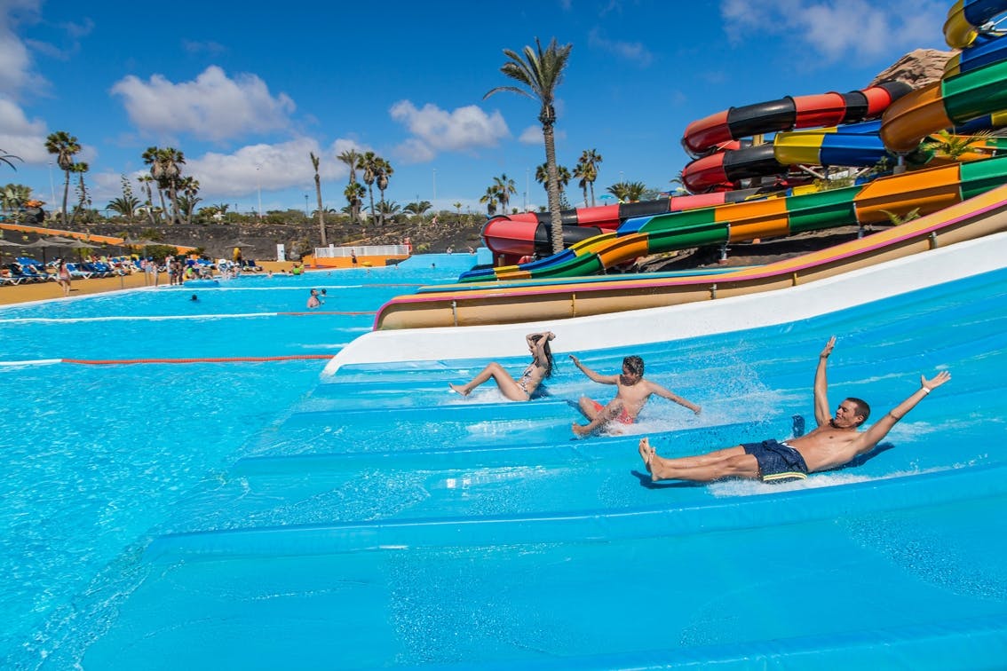 Acua Water Park Corralejo with transfer