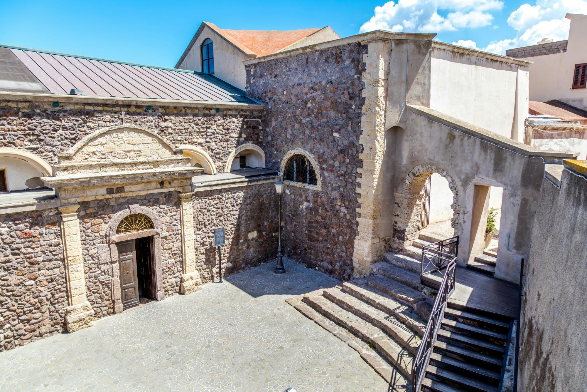 Castelsardo guided tour from Alghero