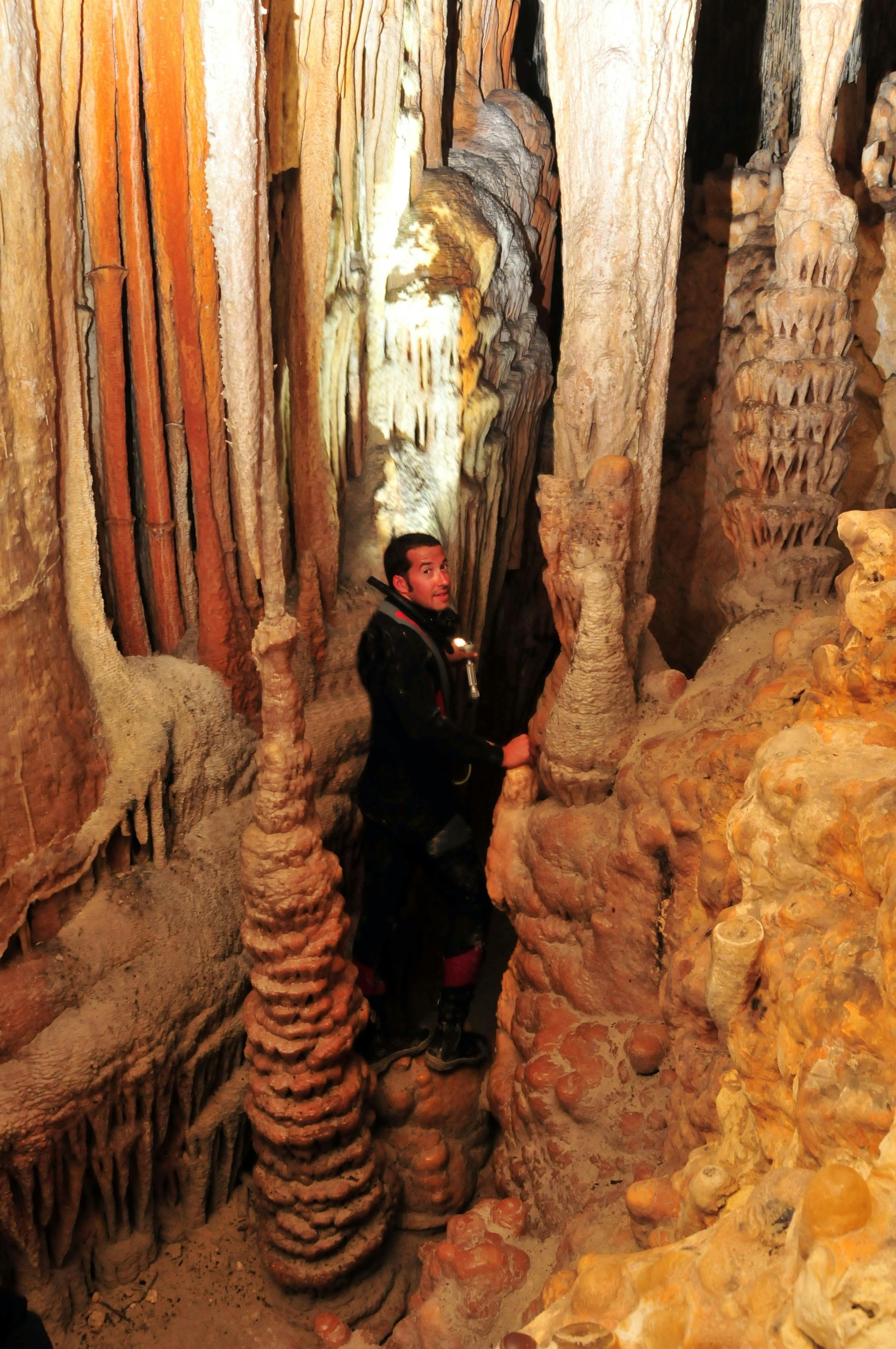 Sea Cave adventure with Skualo Portocolom