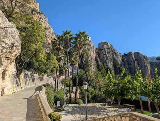 Guadalest and Algar waterfalls full-day tour from Calpe