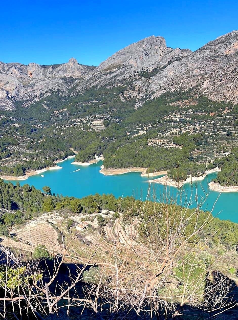 Guadalest and Algar waterfalls full-day tour from Calpe