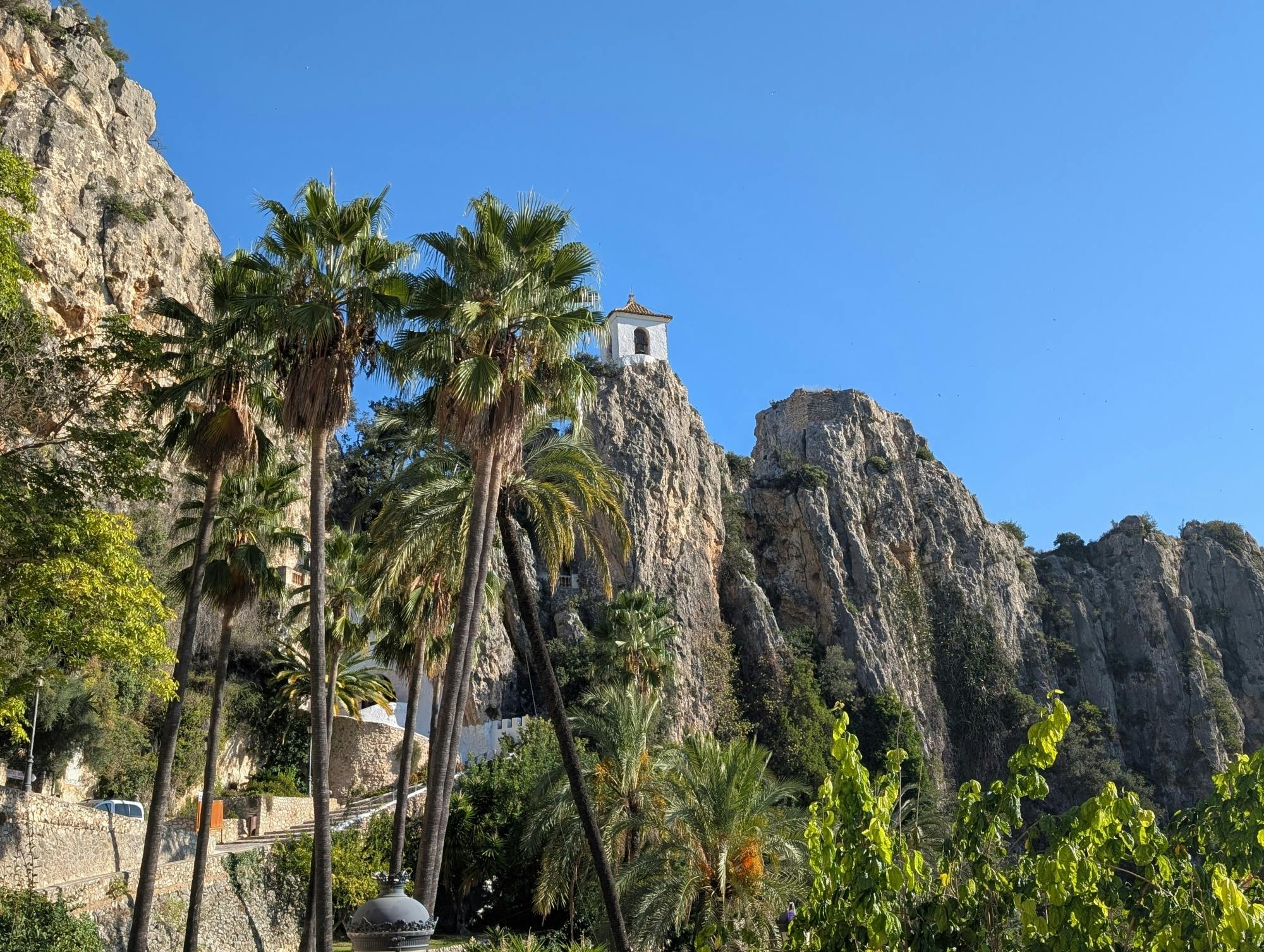 Guadalest and Algar waterfalls full-day tour from Calpe