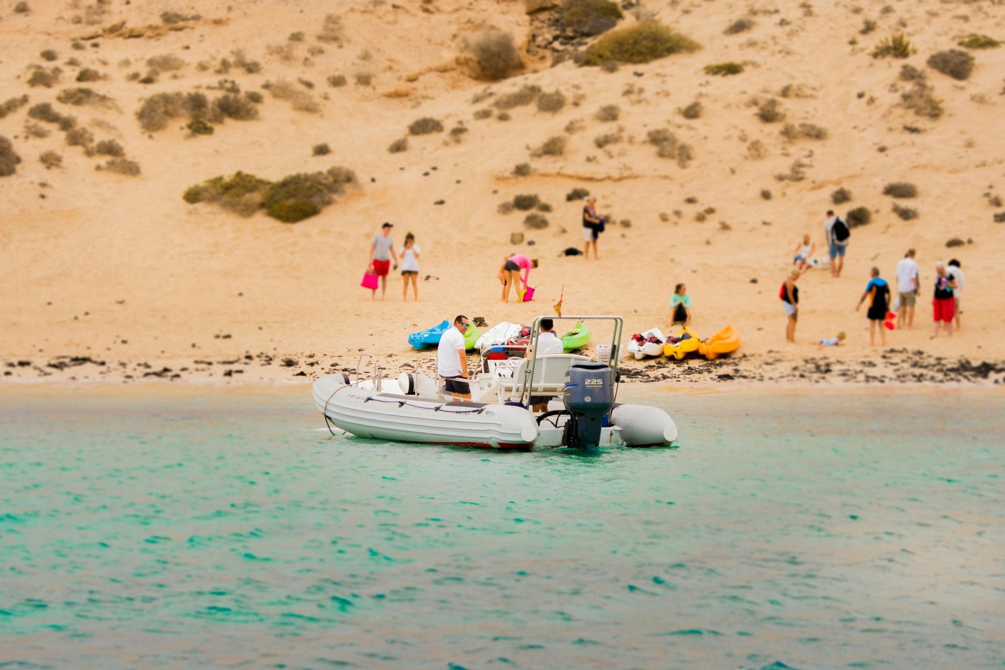 3PC_Spain_Lanzarote_Graciosa_Sail_04.jpg