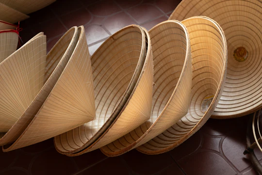 Vietnam conical hat-making workshop with drink in Hue
