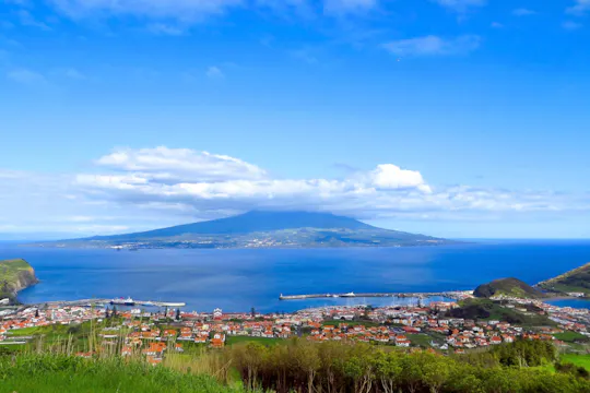 Séjour de 3 jours sur l'île de Pico : découverte des vins et des paysages volcaniques